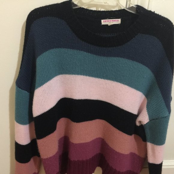 multi-color strip Junior's sweater - Picture 2 of 2